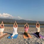 Yoga in Summer: 7 Tips to Stay Cool and Energized
